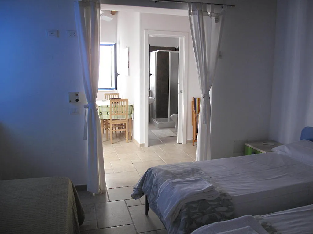 Ca'Serta Apartman Isola di Ustica 0*,  Olaszország